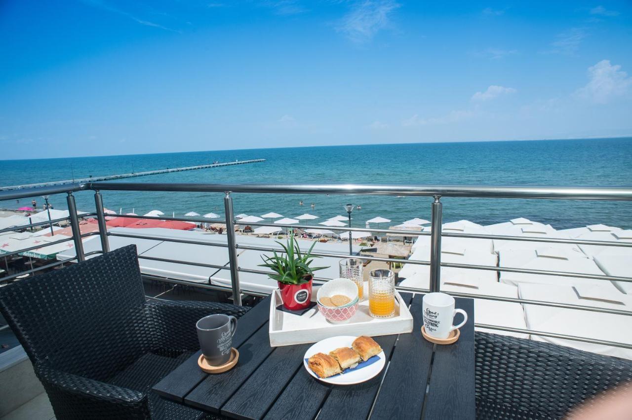 Lux Vip Apartments Peraía Dış mekan fotoğraf