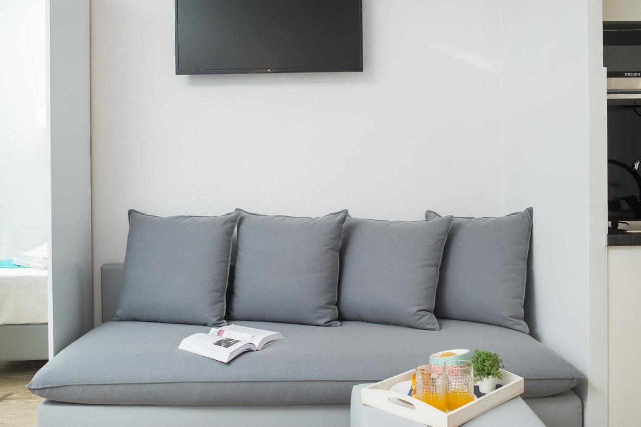 Lux Vip Apartments Peraía Dış mekan fotoğraf