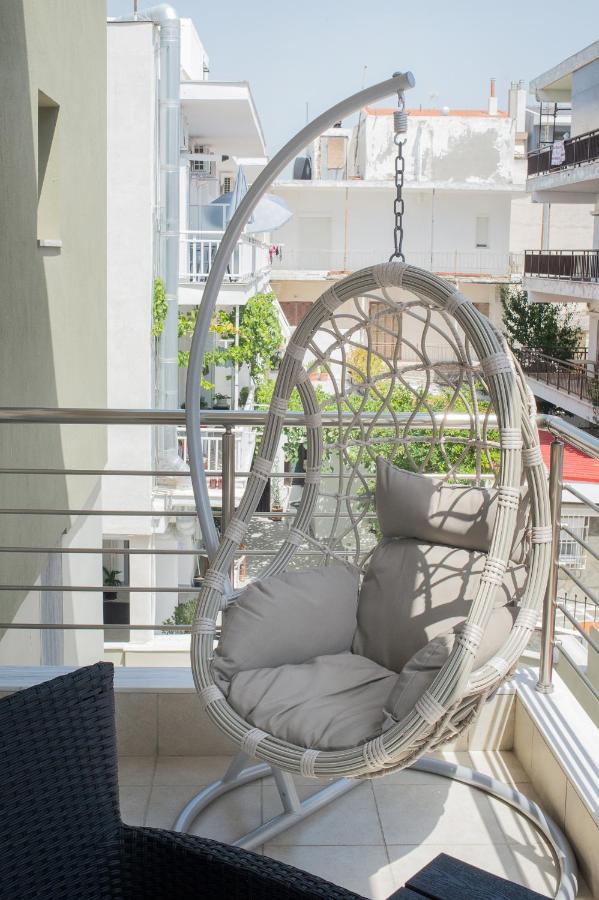 Lux Vip Apartments Peraía Dış mekan fotoğraf