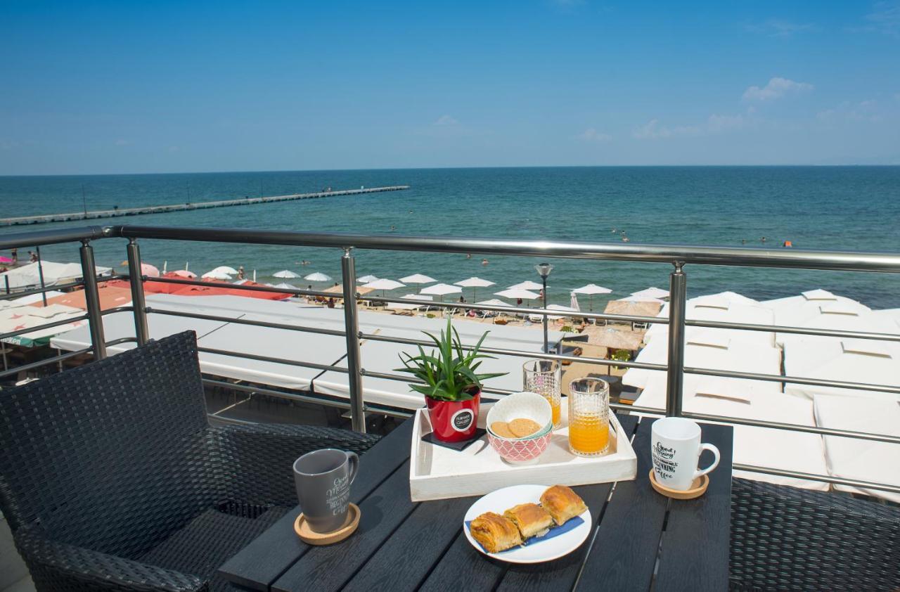 Lux Vip Apartments Peraía Dış mekan fotoğraf